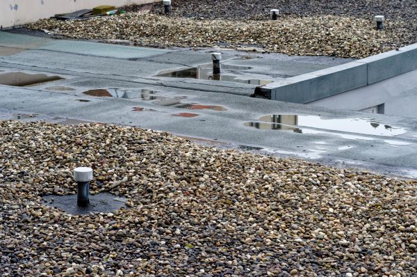 Tar And Gravel Roof Repair in Spokane