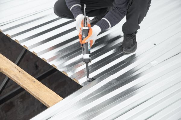 Metal Roof Sealing in Spokane