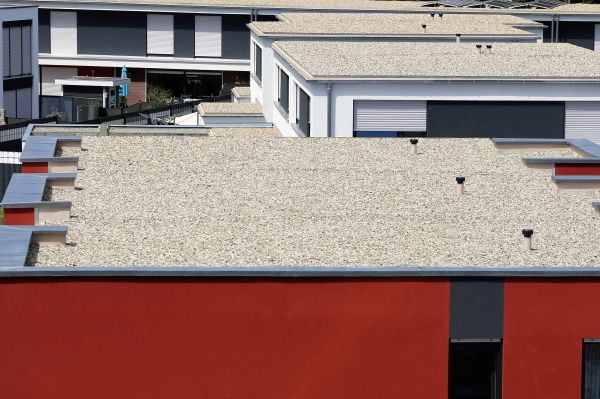 Gravel Roof Repair in Spokane