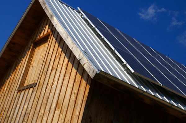 Barn Roof Construction in Spokane