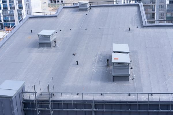 Single Ply Roof Installation in Spokane