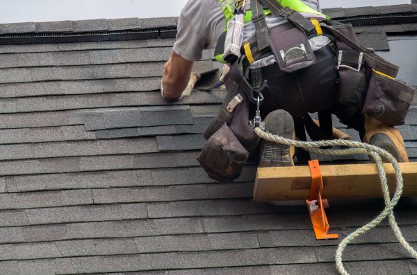 Asphalt Roofing Service in Spokane